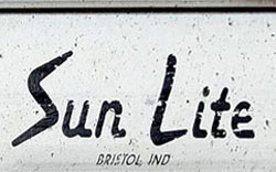 Sun-Lite Truck Camper Sun-Lite Truck Camper