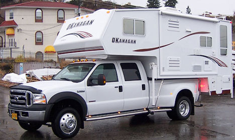 travel trailer canada manufacturer